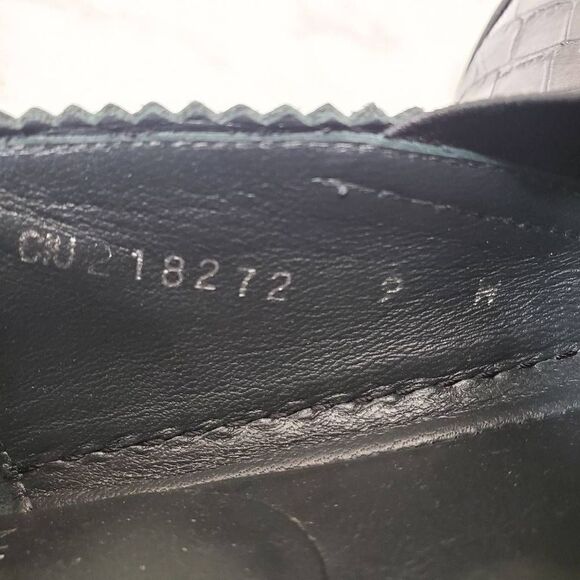 Stuart Weitzman Black White Leather Slip On Sneakers Size 9 - Picture 6 of 6